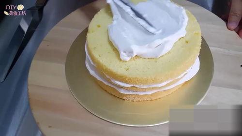 做生日蛋糕视频教程,新手必看！生日蛋糕制作视频教程详解
